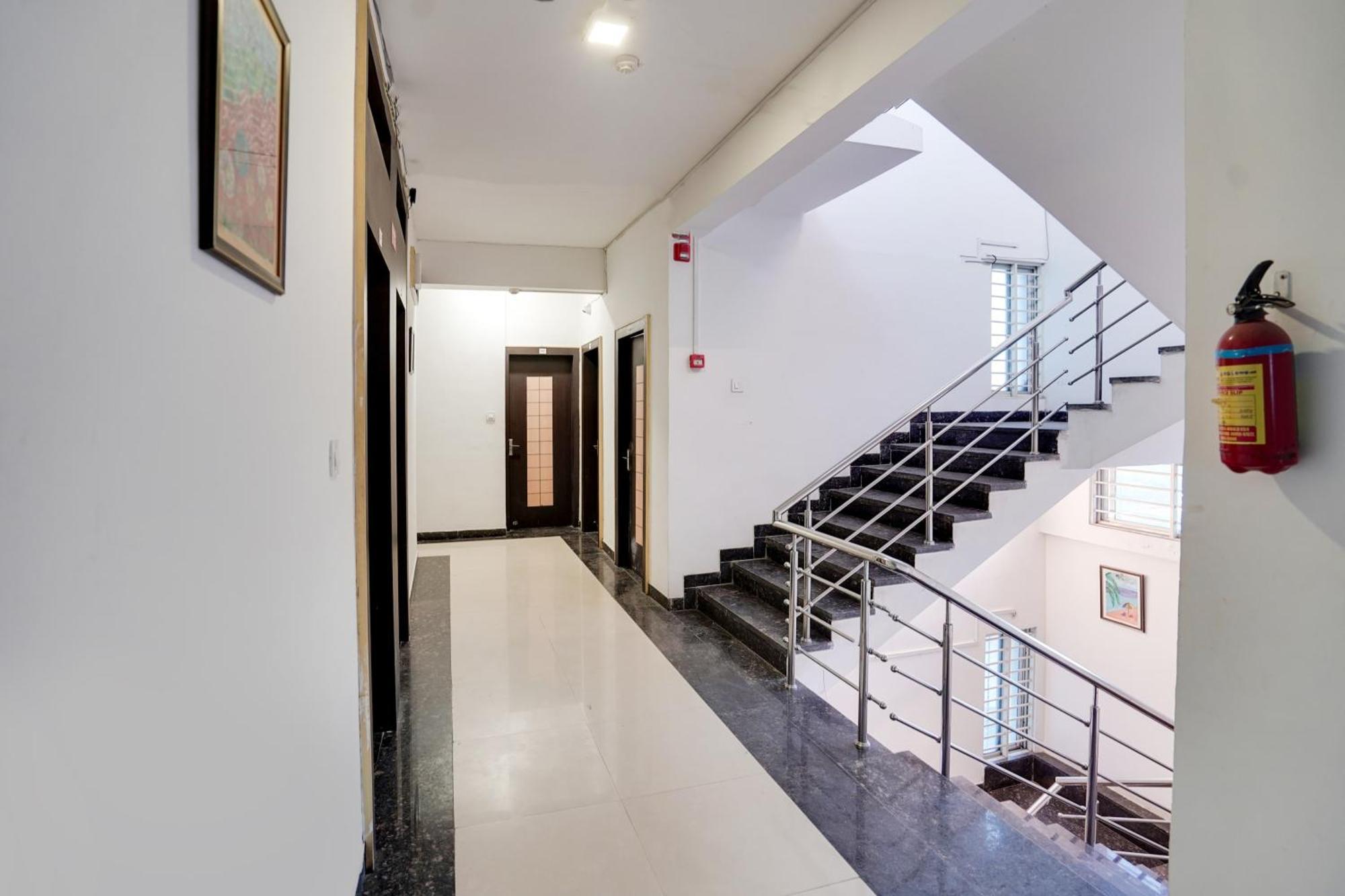 Hotel O Danish Nagar Hosangabad Rd Bhopal Exteriör bild